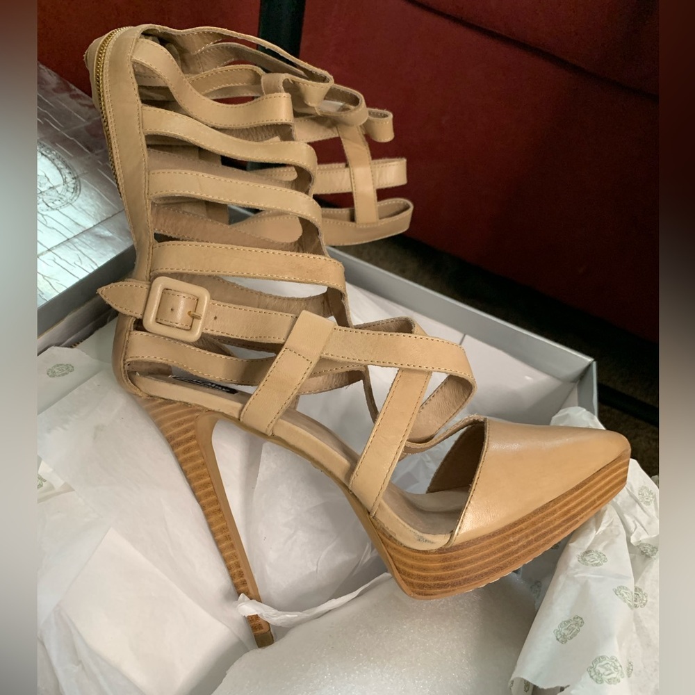 ZigiNY Proxy boots